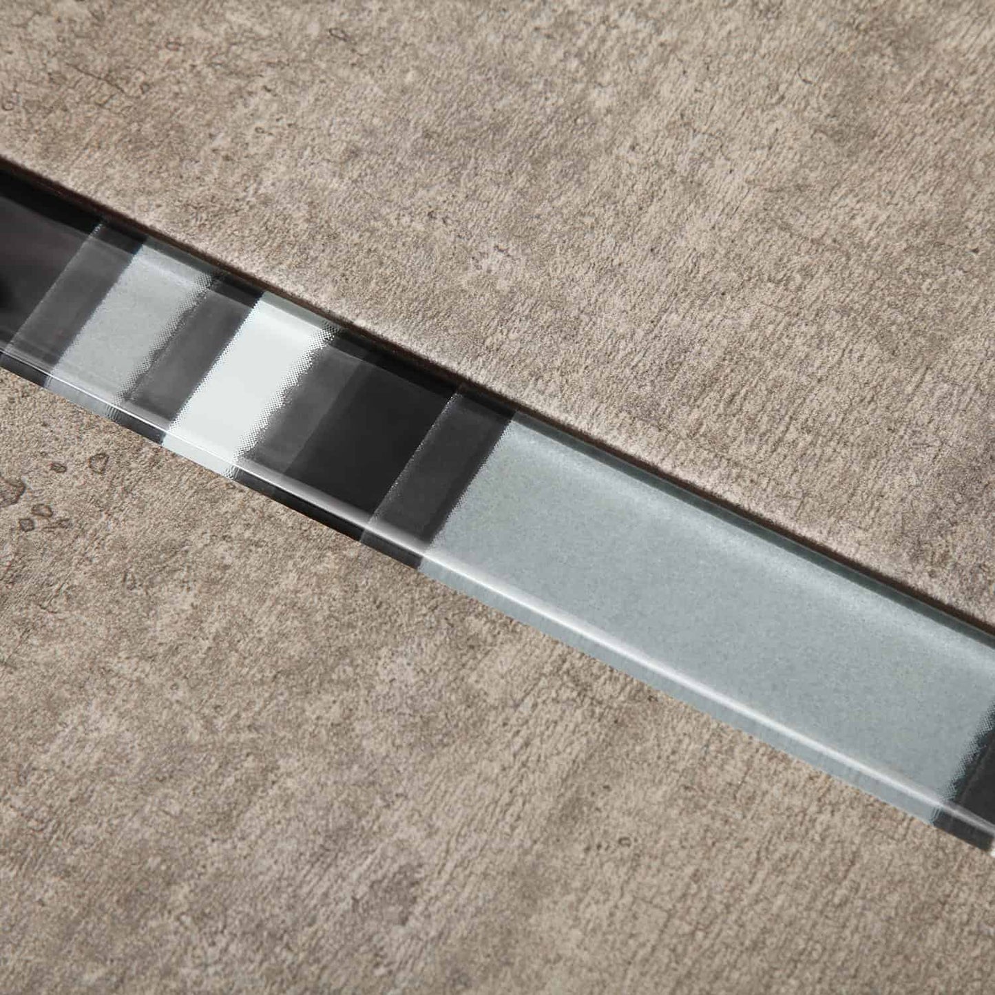 Guarda Urbano Negro Brillante 3,3 X 29,7 - Acuelera ( X PIEZA) - 1era