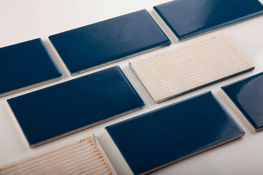 Subway Destonalizado Liso Azul Petroleo Brillante 7,5 X 15 - Acuelera ( X M2) - 1era