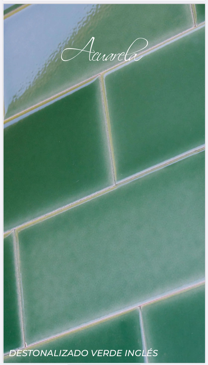 Subway Destonalizado Liso Verde Ingles Brillante 7,5 X 15 - Acuelera ( X M2) - 1era