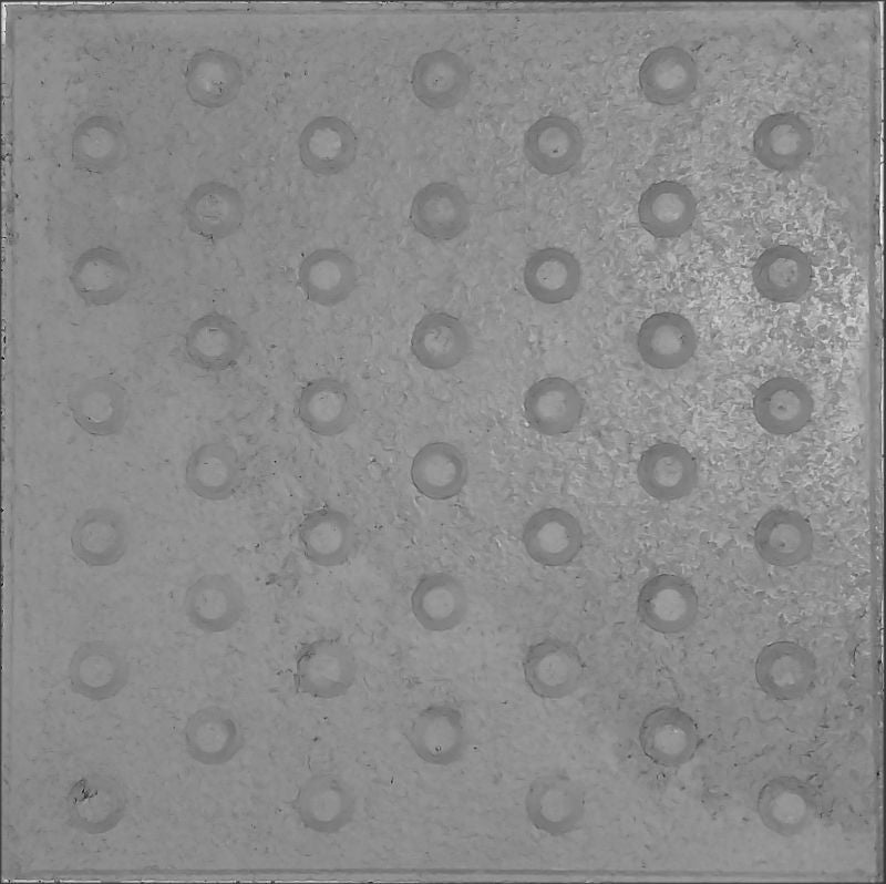 Alert 40x40 Grau – Barrierefreiheit – 1. Stock (m2)