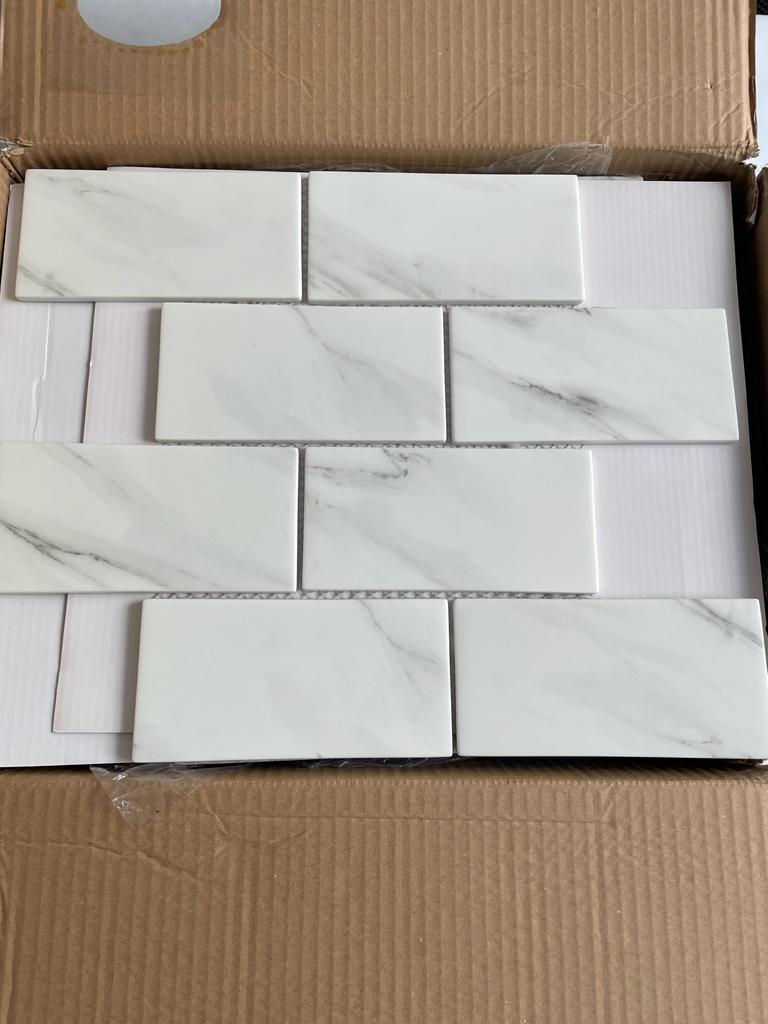 Subway Ariston White - RV1031 - 1era