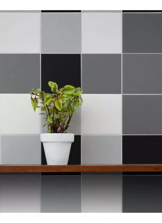 Azulejo Liso Satin Gris Claro Brillante 10,3 X 10,3 - Acuelera ( X CAJA de 0,25 m2) - 1era