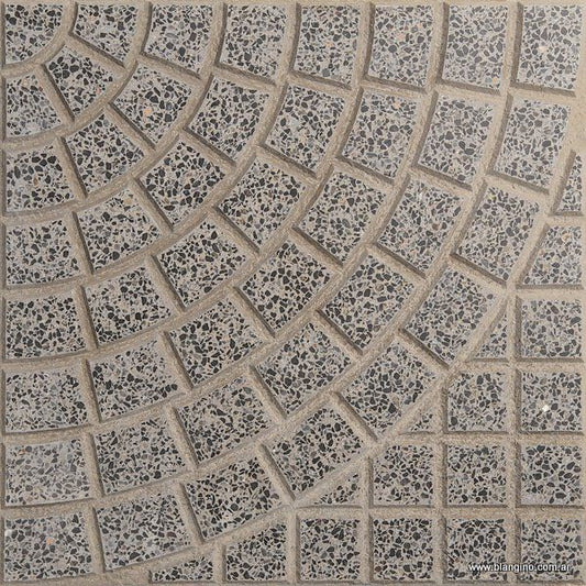 Circular Paving Stone - Lead Gray - Granite - 1st (m2) 